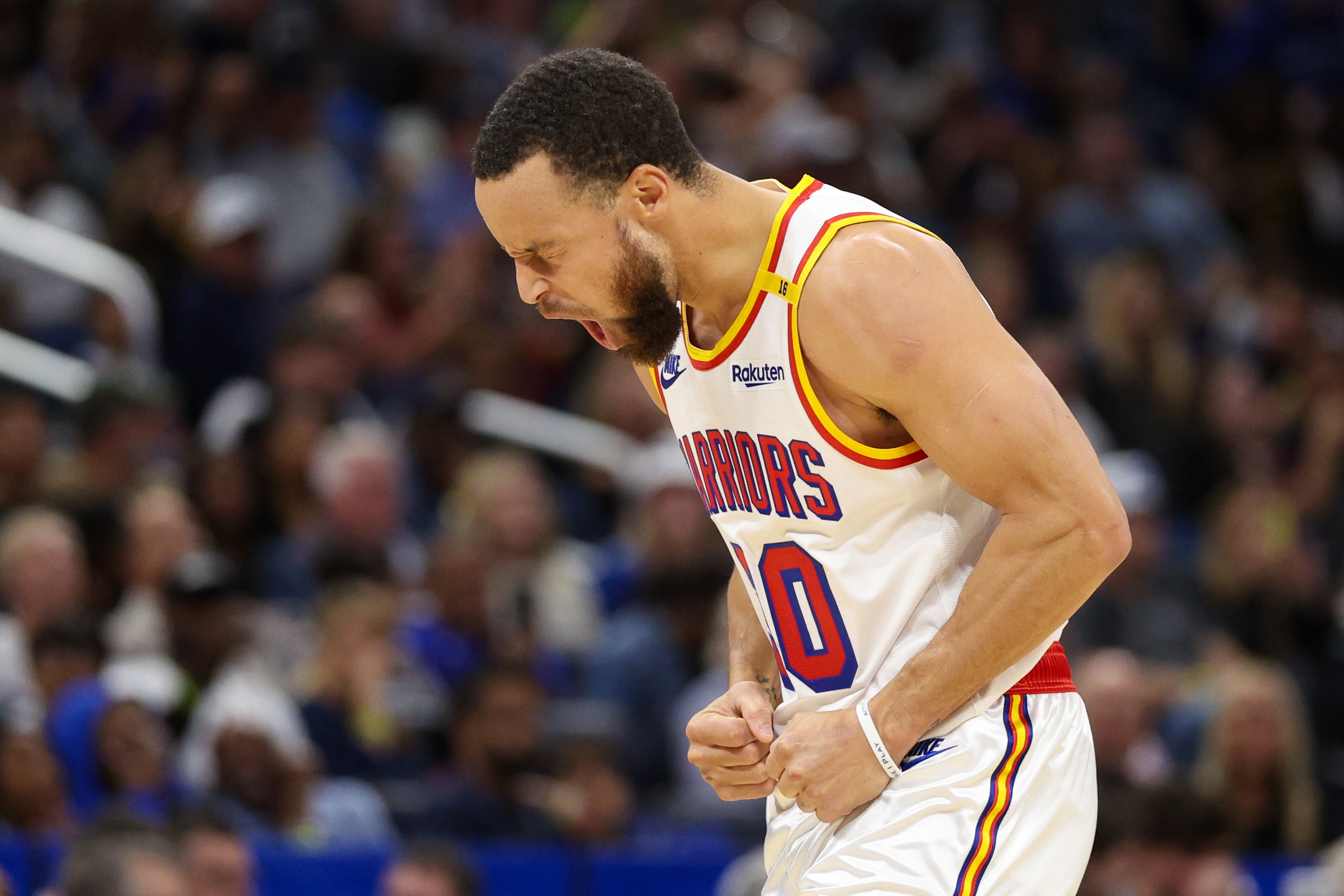 赛地聚焦:NBA常规赛清晨热度飙升,金州勇士刷新队史纪录,话题不断,高层口径保持一致的简单介绍 赛地聚焦:NBA常规赛清晨热度飙升,金州勇士刷新队史纪录,话题不断,高层口径保持一致的简单介绍