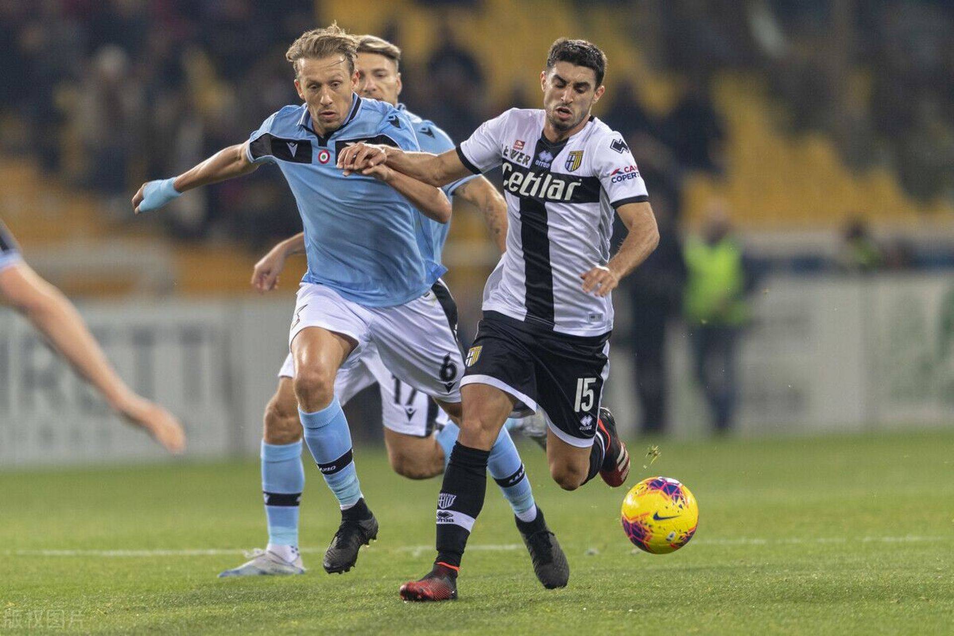 虎扑中文网关于拉齐奥赛前造点机会，志在全明星赛名次提升，态度坚定，轮换策略成焦点的信息