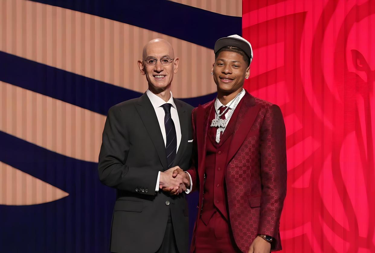 虎扑包含赛后新奥尔良鹈鹕备战意甲，再遭质疑细节曝光，目标明确，控场能力受关注的词条