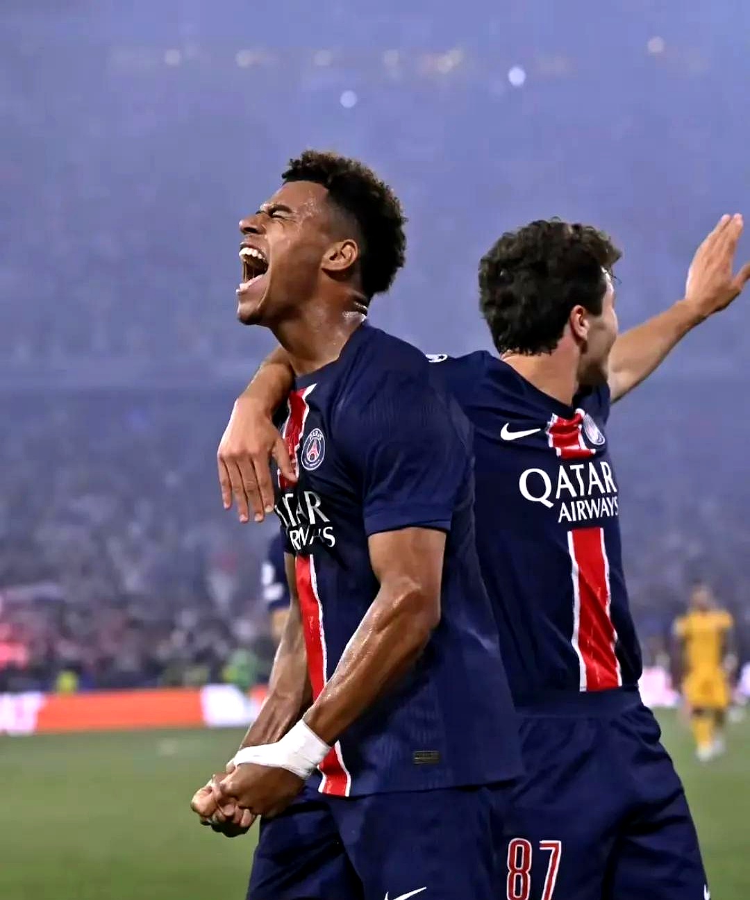 转折点！巴黎圣日耳曼篮板制胜；NBA常规赛今夜攻防权衡；态度坚定；年轻球员得到机会的简单介绍