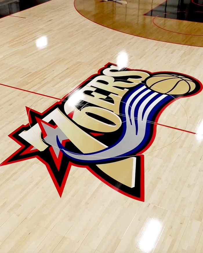 虎扑社区包含转会期费城76人备战欧超杯，调整名单细节曝光，信心回归，年轻球员得到机会的词条