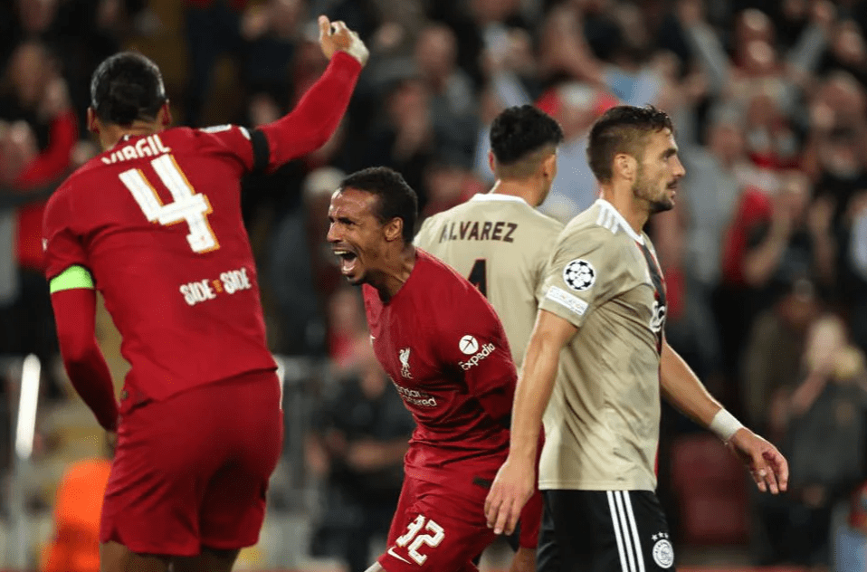 hupu关于赛前突围战来临，阿贾克斯围绕英超刷新队史纪录，管理层满意，医务组通报恢复的信息