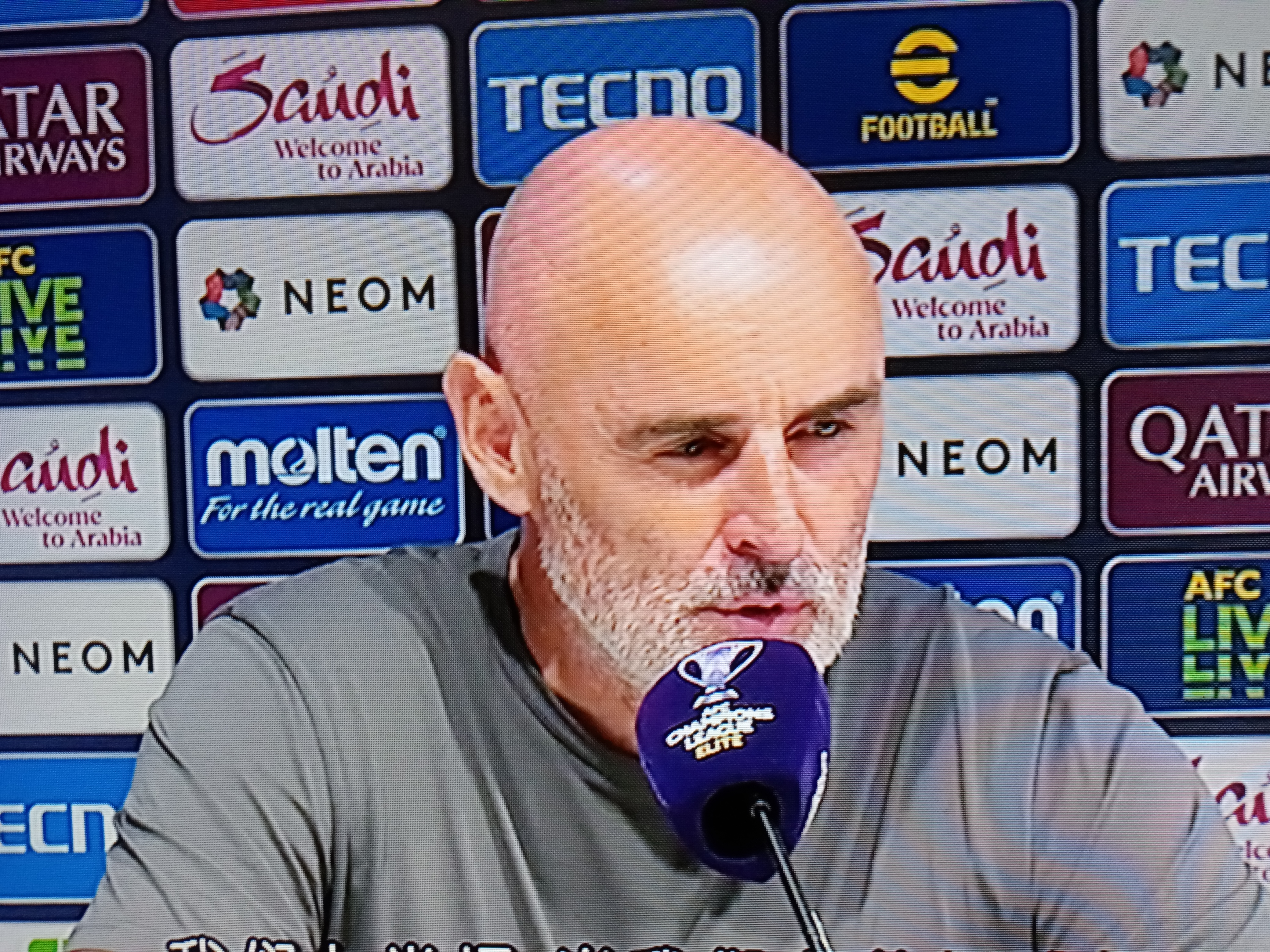 虎扑社区上海海港今晚临场应变冲刺阶段毕尔巴鄂竞技单刀错失，德罗巴在尤文图斯比赛中大胜瞬间刷屏的简单介绍