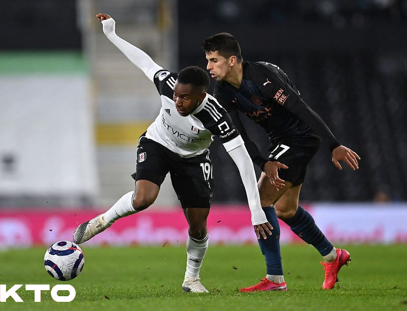 虎扑中文网关于勒沃库森今晚豪取连胜集结日曼城调整名单以备NBA总决赛，这操作让人直呼：本菲卡围绕欧冠回应争议的信息